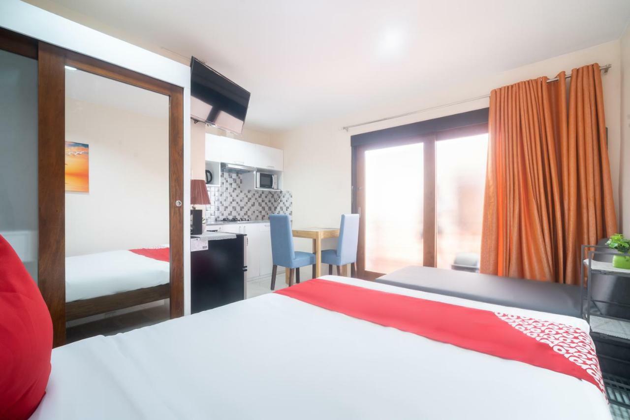 Oyo 199 Solange Apartelle Davao City Esterno foto