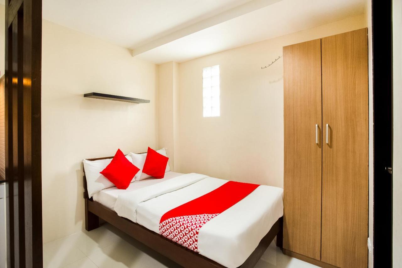 Oyo 199 Solange Apartelle Davao City Esterno foto